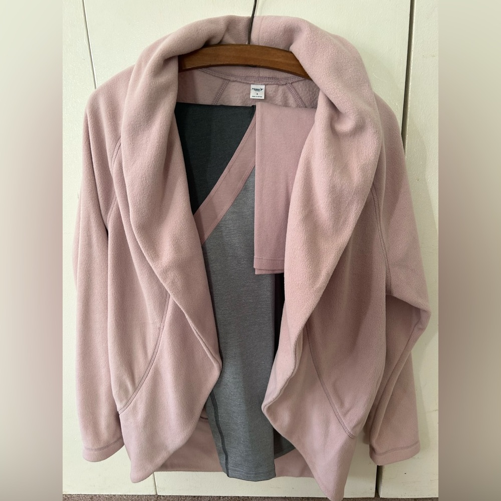 Old Navy workout outfit